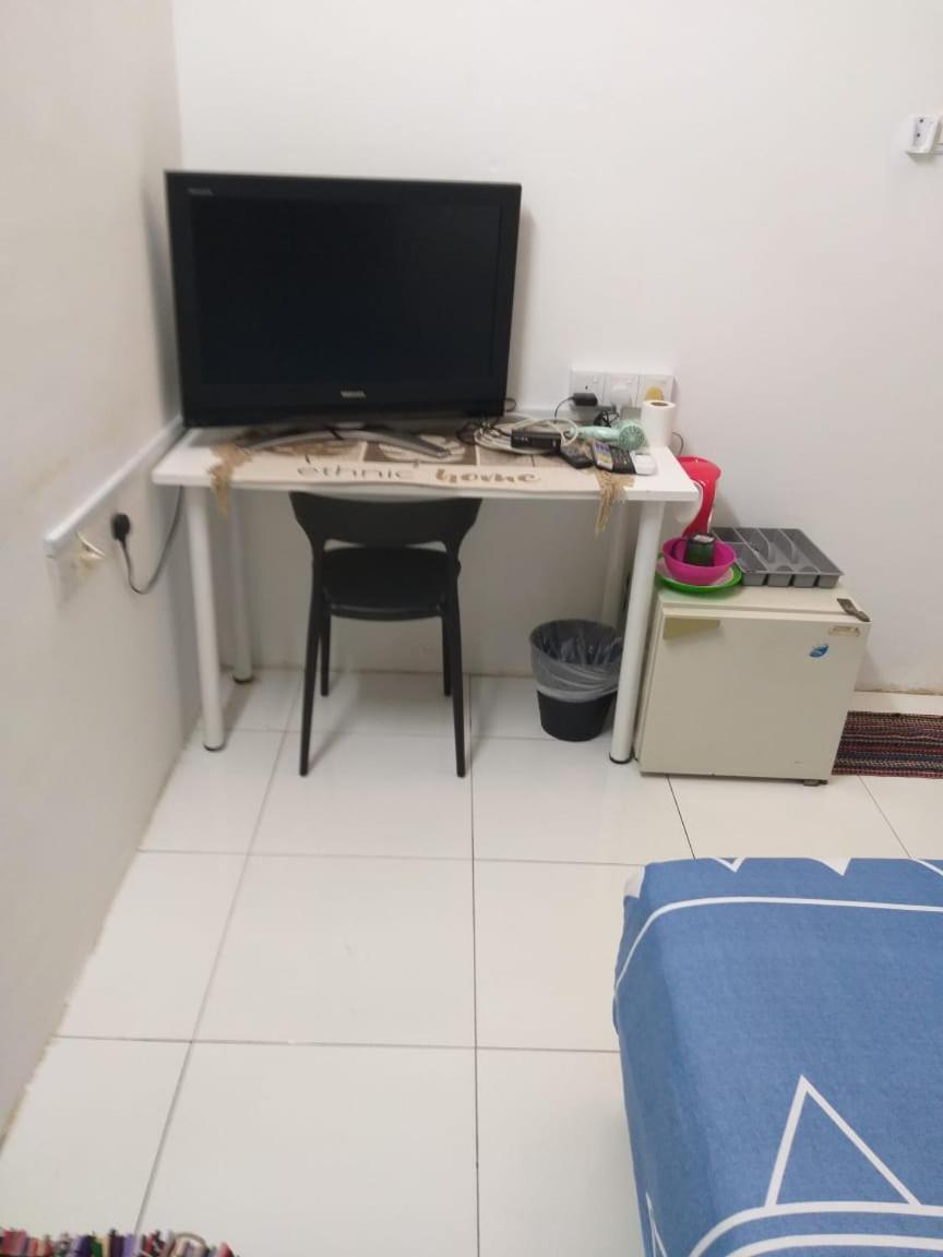 Vista Alam Serviced Apartment Near Idcc Sacc Pkns Uitm Msu Avisena Шах-Алам Экстерьер фото