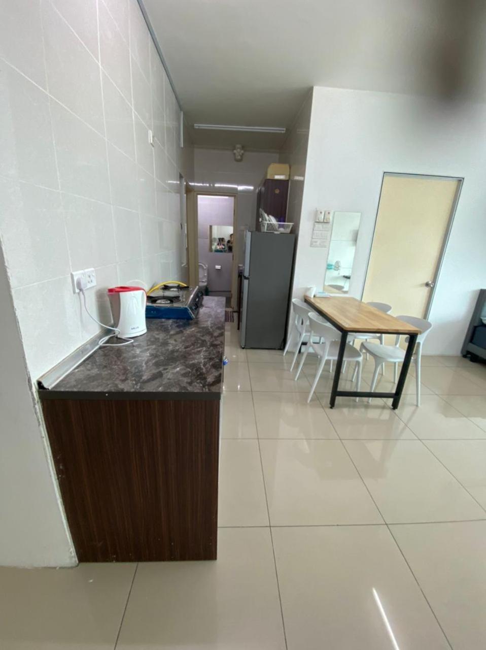 Vista Alam Serviced Apartment Near Idcc Sacc Pkns Uitm Msu Avisena Шах-Алам Экстерьер фото