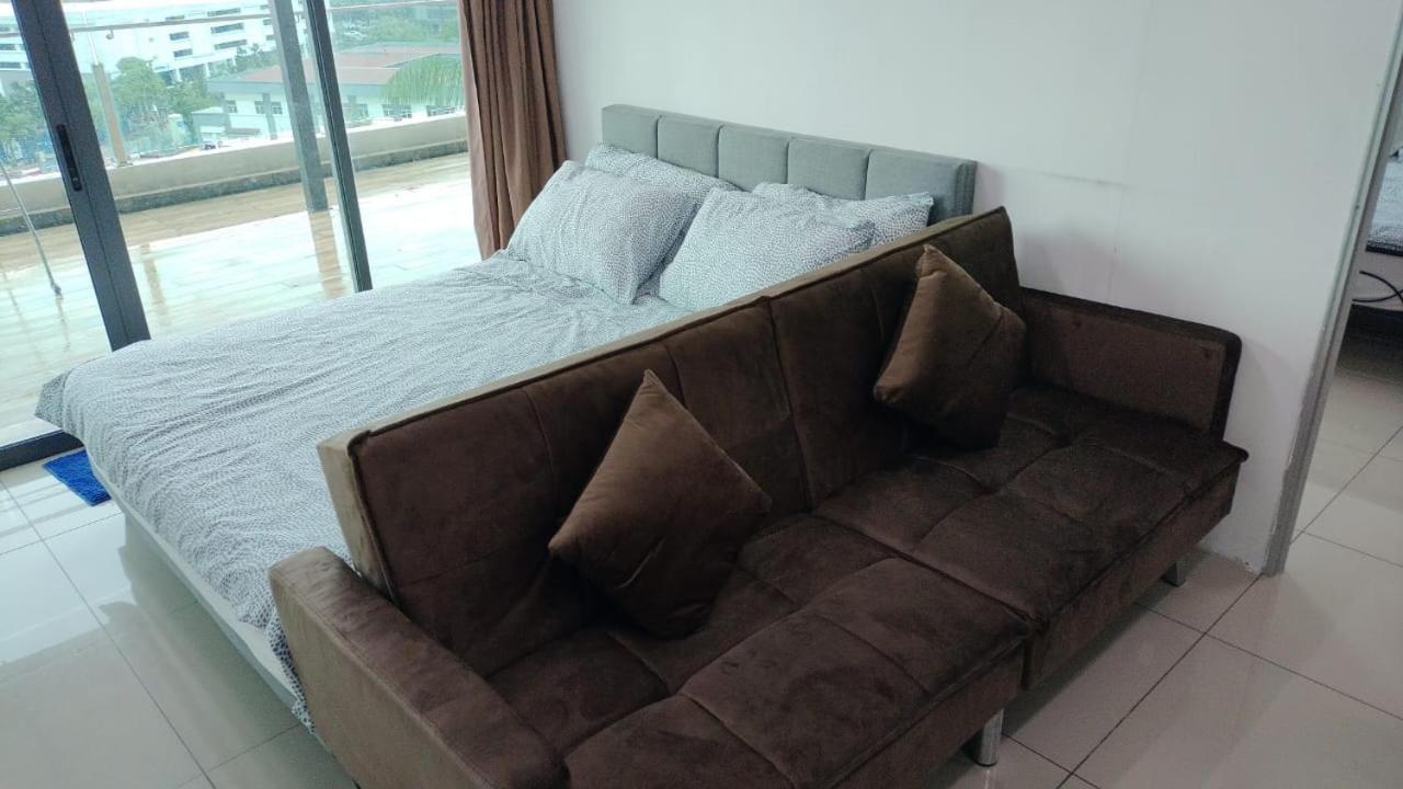 Vista Alam Serviced Apartment Near Idcc Sacc Pkns Uitm Msu Avisena Шах-Алам Экстерьер фото