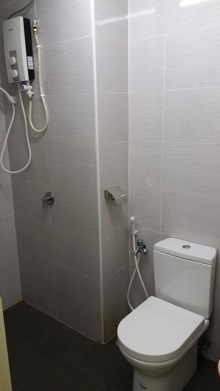 Vista Alam Serviced Apartment Near Idcc Sacc Pkns Uitm Msu Avisena Шах-Алам Экстерьер фото