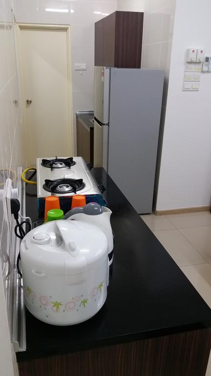 Vista Alam Serviced Apartment Near Idcc Sacc Pkns Uitm Msu Avisena Шах-Алам Экстерьер фото