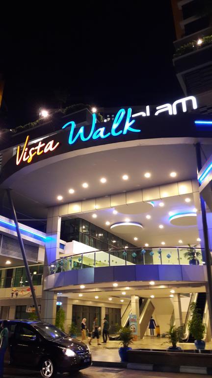 Vista Alam Serviced Apartment Near Idcc Sacc Pkns Uitm Msu Avisena Шах-Алам Экстерьер фото